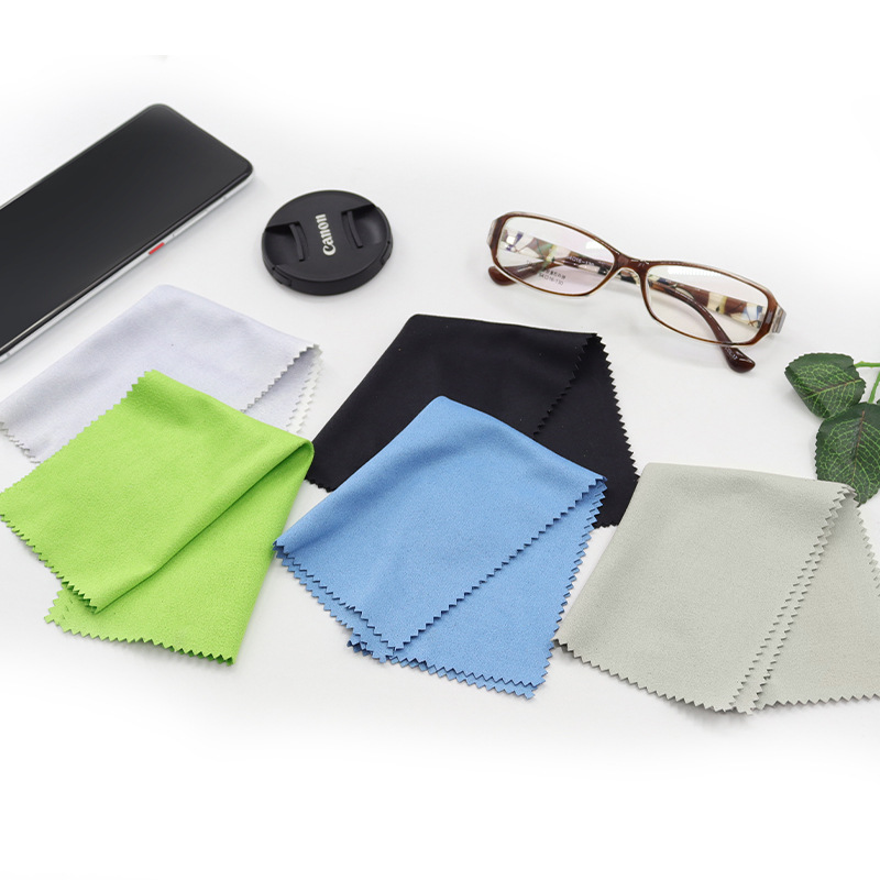 glasses cleaning cloth